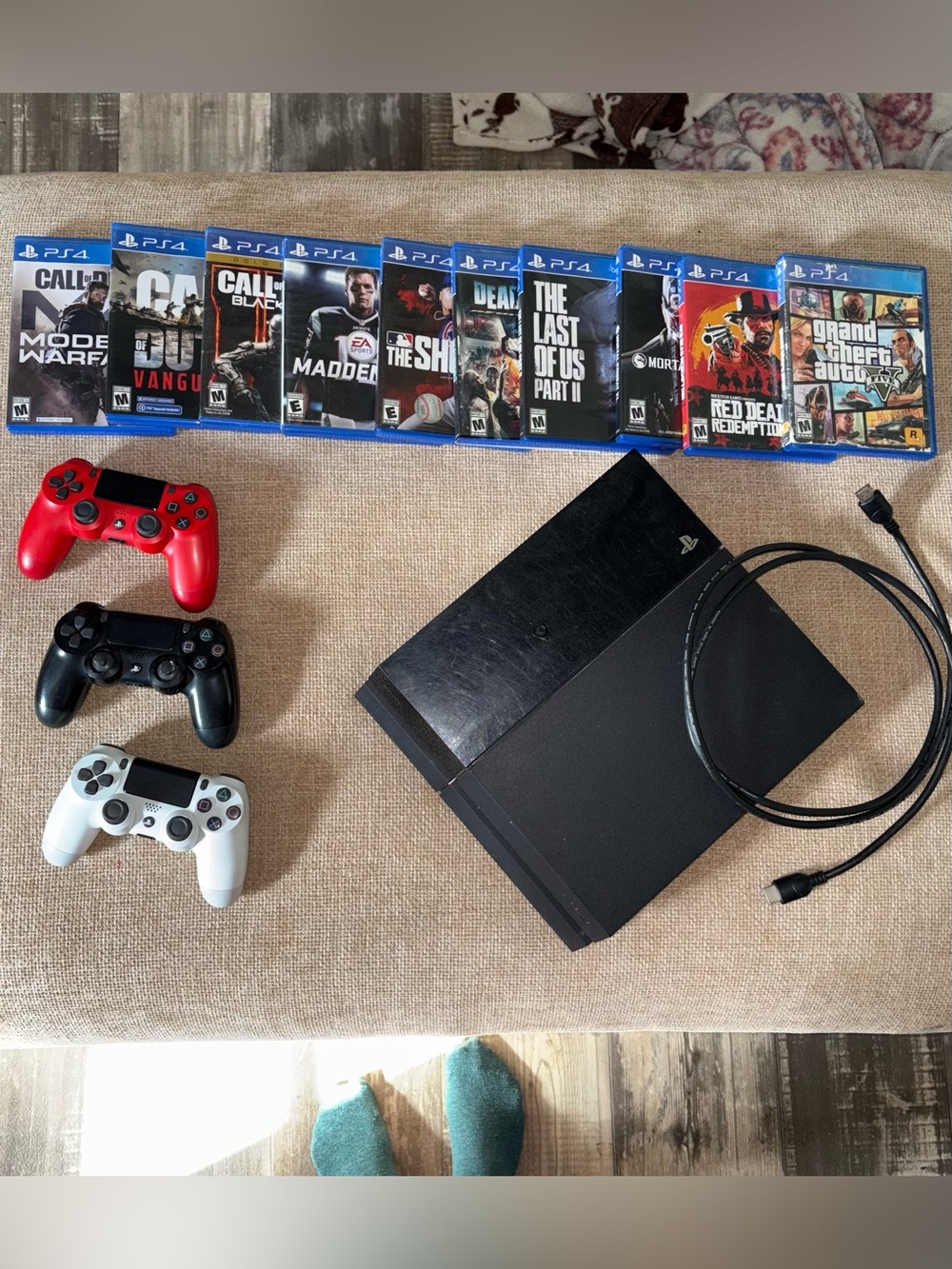 Sony PlayStation 4 Console, Games & Controllers